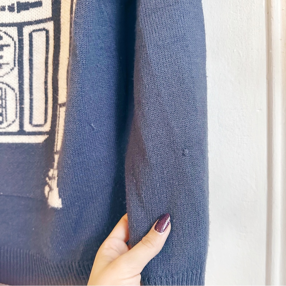 Vintage women’s Star Wars light weight blue sweater r2d2 small Lucas films - Picture 3 of 6